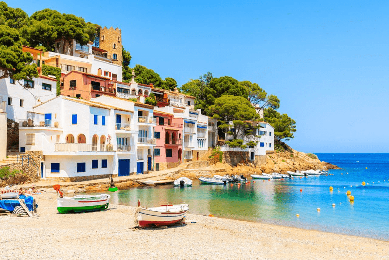Costa Brava coastal village on a private chauffeur tour by blinktransfers