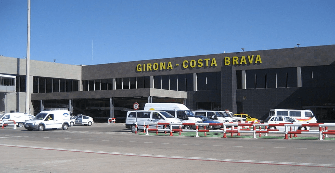 Girona Costa Brava Airport private transfers by blinktransfers
